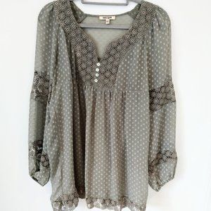 DANIEL BRINN Soft Flowing Pale Green Blouse Large